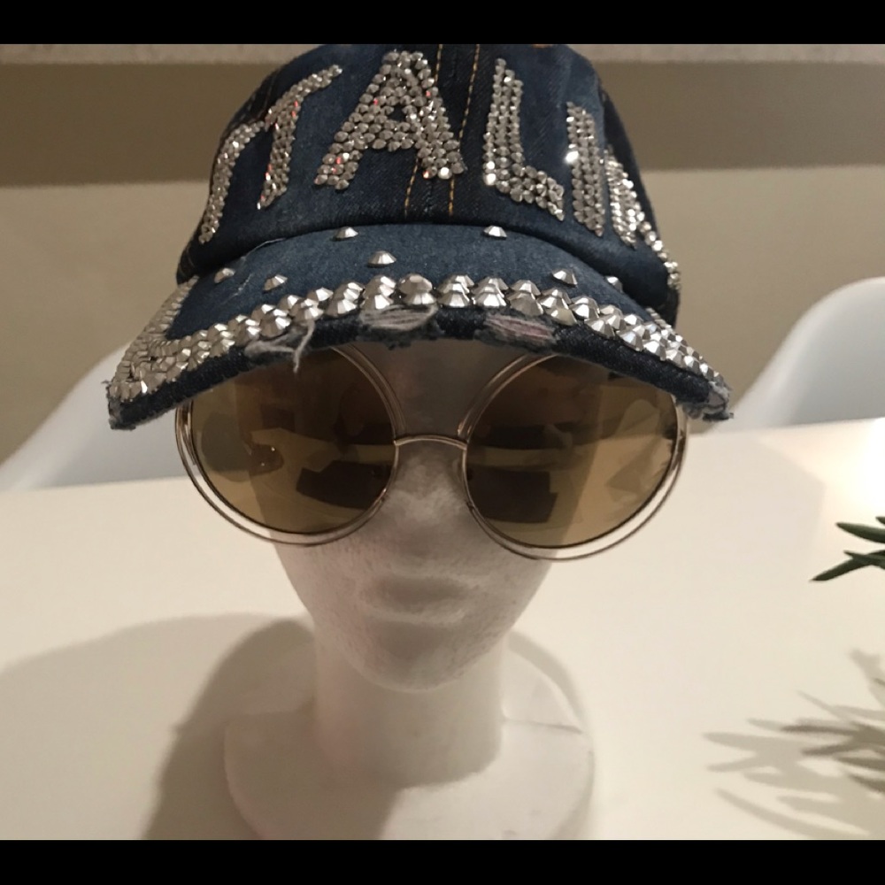 Jeans hat with stones